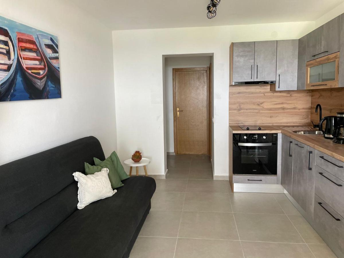 Apartmani Maris II Palit المظهر الخارجي الصورة